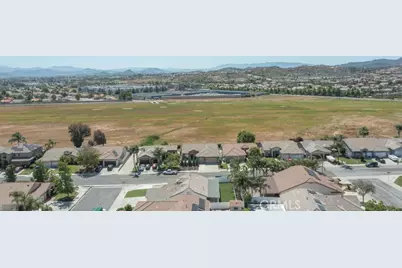 29740 Morning Breeze, Menifee, CA 92584 - Photo 35
