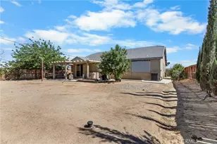 13998 Old Mill, Victorville, CA 92394 - Photo 41