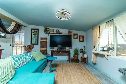 25333 Valley View, Apple Valley, CA 92308 - Photo 29