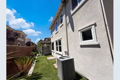 8667 Autumn Path, Chino, CA 91708 - Photo 5