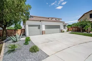 13637 Larkspur Ct, Victorville, CA 92394 - Photo 3
