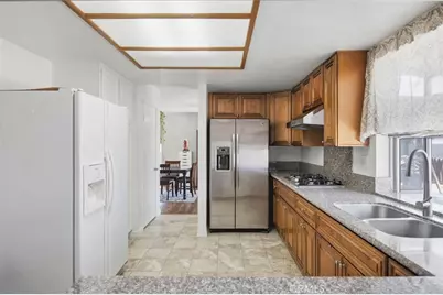 24640 Wild Calla Drive, Moreno Valley, CA 92557 - Photo 13
