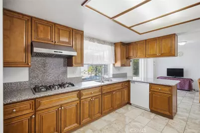 24640 Wild Calla Drive, Moreno Valley, CA 92557 - Photo 11