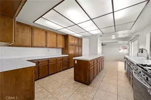 388 Revere, Upland, CA 91784 - Photo 3