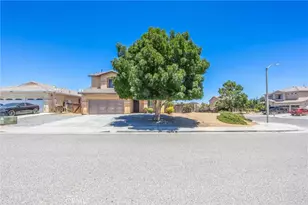 14386 Pleasant Glen Ct, Hesperia, CA 92344 - Photo 3