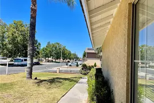 13248 Twinflower Ct, Moreno Valley, CA 92553 - Photo 3