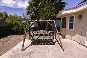 25481 Foothill Dr, San Bernardino, CA 92404 - Photo 21