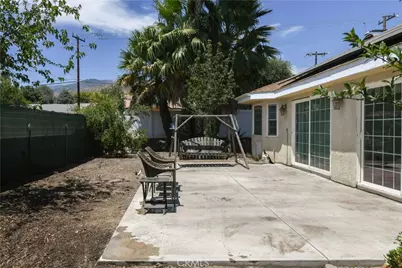 25481 Foothill Drive, San Bernardino, CA 92404 - Photo 23
