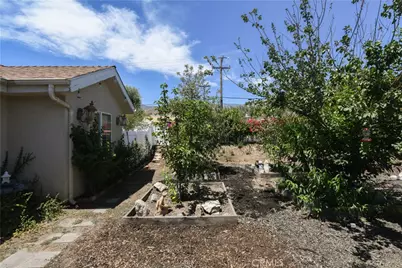 25481 Foothill Drive, San Bernardino, CA 92404 - Photo 25