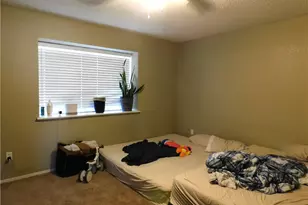 10130 Evelyn, California City, CA 93505 - Photo 11