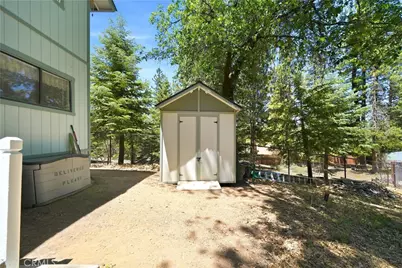 849 Ford, Big Bear Lake, CA 92315 - Photo 39