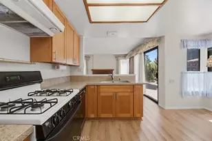 10917 Rollins Ct, Rancho Cucamonga, CA 91701 - Photo 17