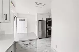 1313 E Merona Pl, Anaheim, CA 92805 - Photo 27
