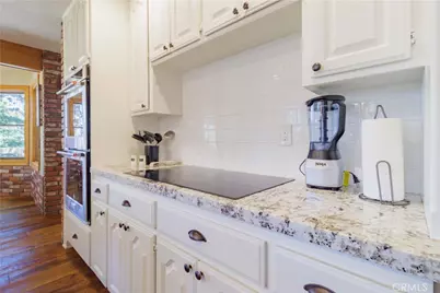 226 Birchwood, Lake Arrowhead, CA 92317 - Photo 17