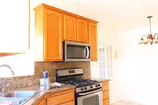 1082 Fremont, Pomona, CA 91766 - Photo 21
