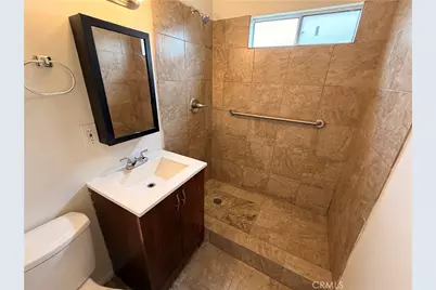 7943 Newcastle, Reseda, CA 91335 - Photo 9