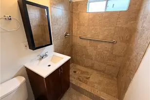 7943 Newcastle, Reseda, CA 91335 - Photo 9