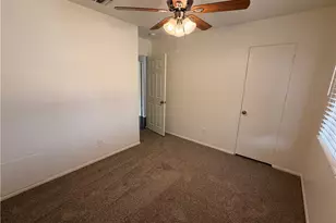7943 Newcastle, Reseda, CA 91335 - Photo 7