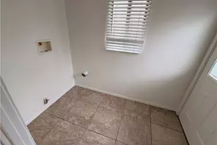 7943 Newcastle, Reseda, CA 91335 - Photo 11