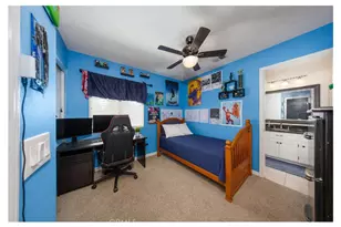 3370 Freeport, Corona, CA 92881 - Photo 27