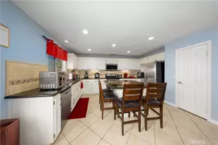 3370 Freeport, Corona, CA 92881 - Photo 9