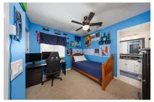 3370 Freeport, Corona, CA 92881 - Photo 23
