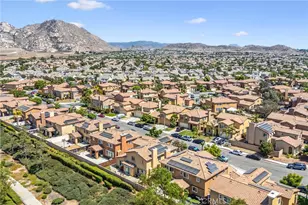 1180 Reisling, Perris, CA 92571 - Photo 43