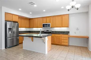24 Newburn Ct, Beaumont, CA 92223 - Photo 7