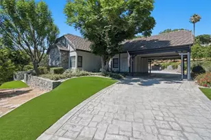 2445 Rolling Ridge Rd, Riverside, CA 92506 - Photo 7