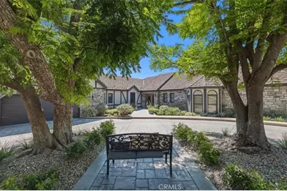 2445 Rolling Ridge Road, Riverside, CA 92506 - Photo 15