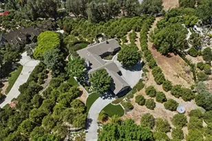 2445 Rolling Ridge Rd, Riverside, CA 92506 - Photo 9
