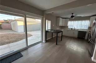 6186 Hereford Dr, Los Angeles, CA 90022 - Photo 13