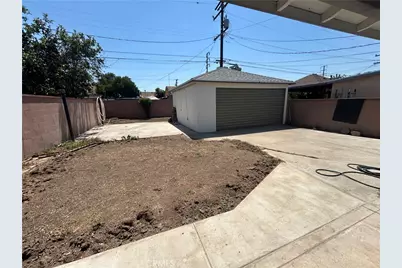 6186 Hereford Drive, Los Angeles, CA 90022 - Photo 23