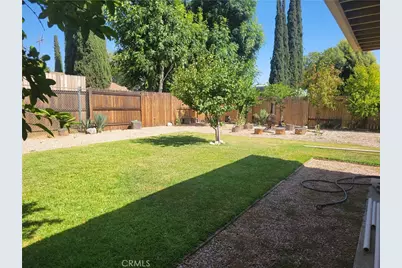 13614 Golden Eagle Ct, Moreno Valley, CA 92553 - Photo 27