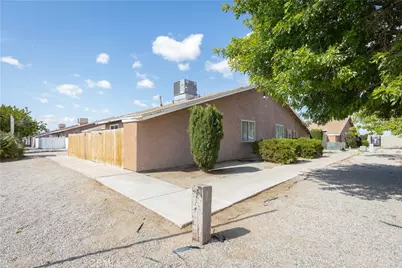 11211 La Habra, Adelanto, CA 92301 - Photo 7