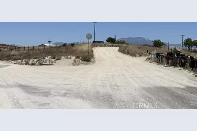 32801 Red Mountain Road, Hemet, CA 92544 - Photo 27