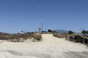 32801 Red Mountain Rd, Hemet, CA 92544 - Photo 27
