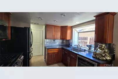 2301 Firebrand Avenue, Perris, CA 92571 - Photo 11
