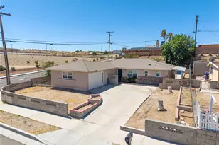 660 E Mountain View St, Barstow, CA 92311 - Photo 41