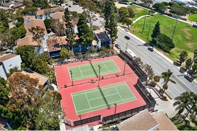 800 Camino Real #302, Redondo Beach, CA 90277 - Photo 21