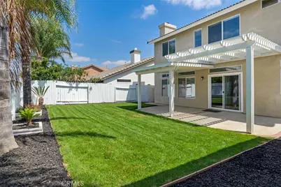 39543 Bainbridge Circle, Murrieta, CA 92563 - Photo 3
