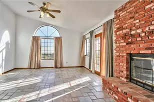 8441 Sierra Vista, Phelan, CA 92371 - Photo 9