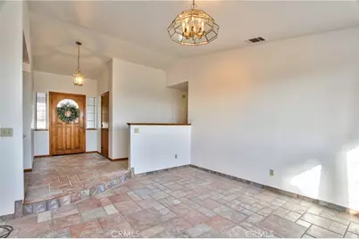 8441 Sierra Vista, Phelan, CA 92371 - Photo 13