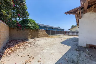 1717 Massachusetts, San Bernardino, CA 92411 - Photo 27