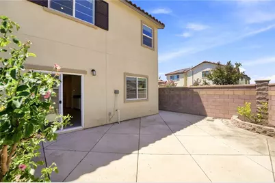 27366 Basalt, Moreno Valley, CA 92555 - Photo 23