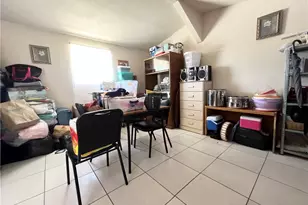 10001 Vine St, Bloomington, CA 92316 - Photo 35