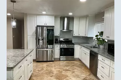 8906 Lime Court, Fontana, CA 92335 - Photo 5