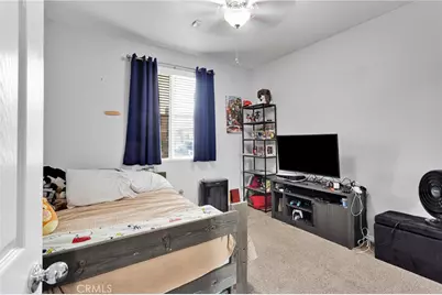 9048 Guadalupe Ave, Oak Hills, CA 92344 - Photo 25