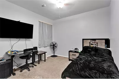 9048 Guadalupe Ave, Oak Hills, CA 92344 - Photo 27