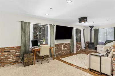 13515 Oak Mountain, Yucaipa, CA 92399 - Photo 37